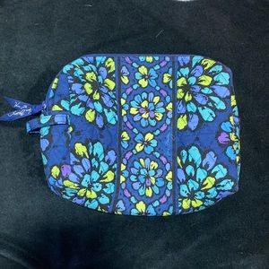 Vera Bradley makeup bag